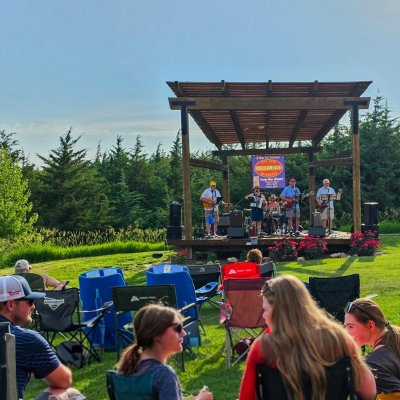 music on the cedar stage